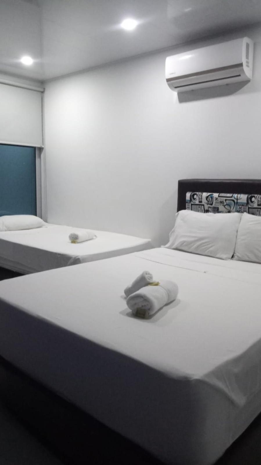 חירארדוט Okawango Hotel מראה חיצוני תמונה
