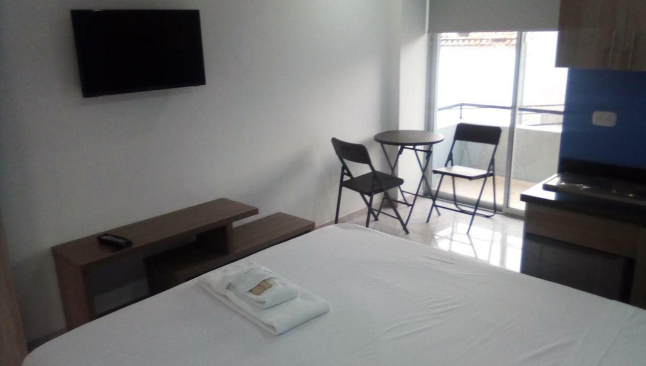 חירארדוט Okawango Hotel מראה חיצוני תמונה